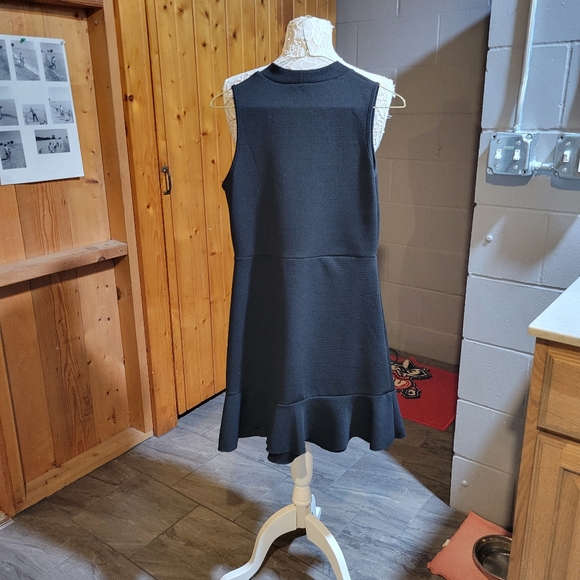 Caution To The Wind stretchy dress - Picture 3 of 4